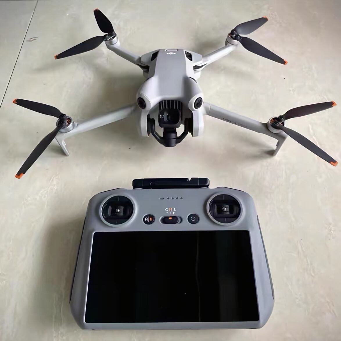 mini4 Pro.1.jpg